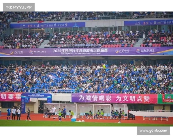 足球赛事现场直播;足球赛事现场直播在哪看